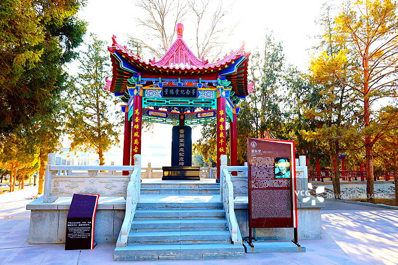 中国工农红军西路军纪念馆董振堂同志纪念亭（碑）图片素材