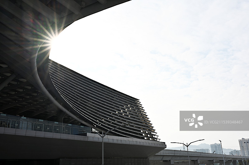 深圳城市轨道交通掠影建筑与列车图片素材