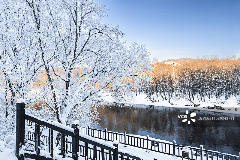 五大连池山口湖雾凇图片素材