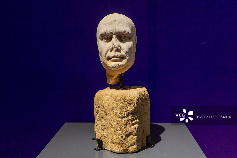 山西博物院古希腊古罗马雕塑艺术展伊西斯祭祀头像图片素材