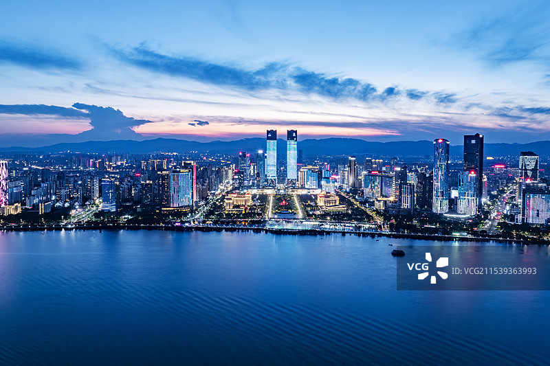 南昌红谷滩夜景航拍图片素材