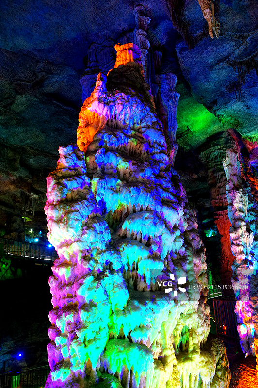 山东泰安地下龙宫图片素材