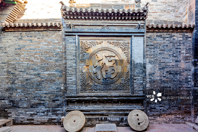 中国山西晋中平遥古城蔚丰厚票号的砖雕艺术图片素材