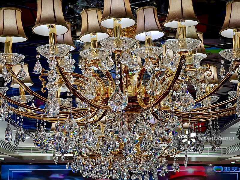 澳门富豪酒楼水晶灯具图片素材