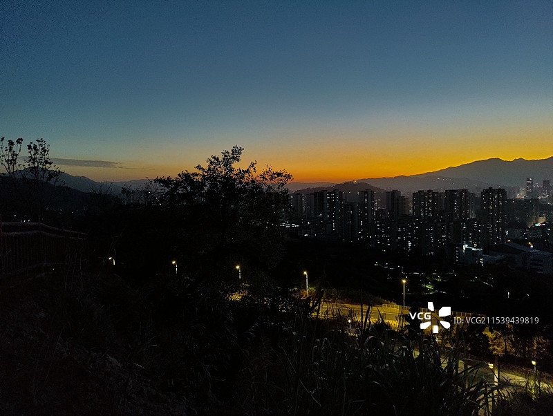 光影龙岩之龙岩洞公园欣赏日落晚霞图片素材