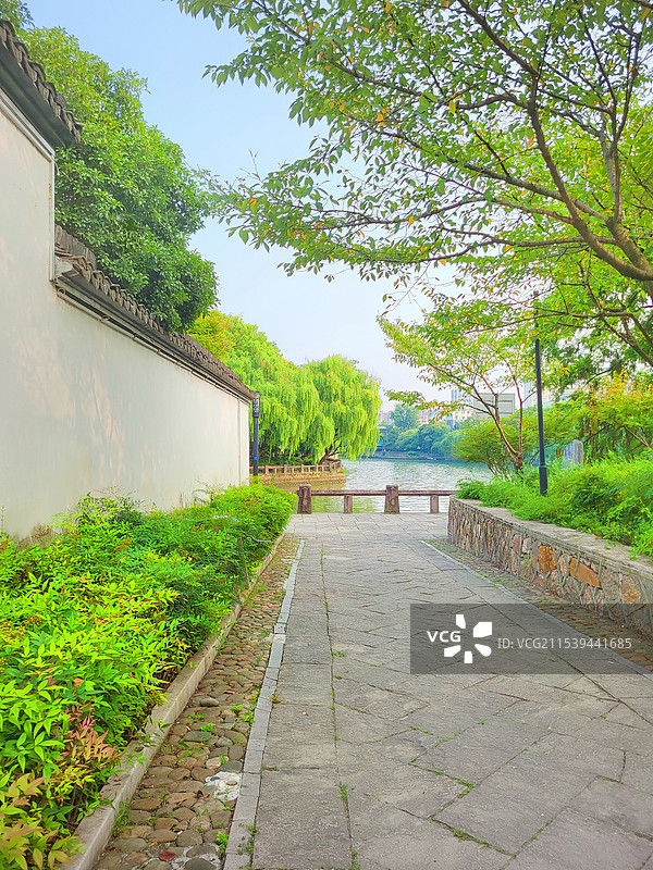 杭州京杭大运河岸边著名的古粮仓富义仓外墙图片素材