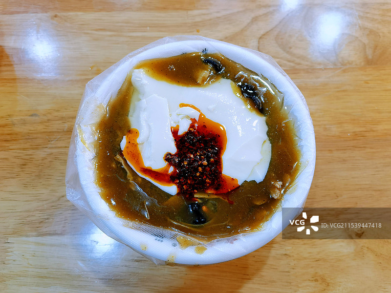 早餐，河南美食，胡辣汤，两掺，油馍头，茶叶蛋图片素材