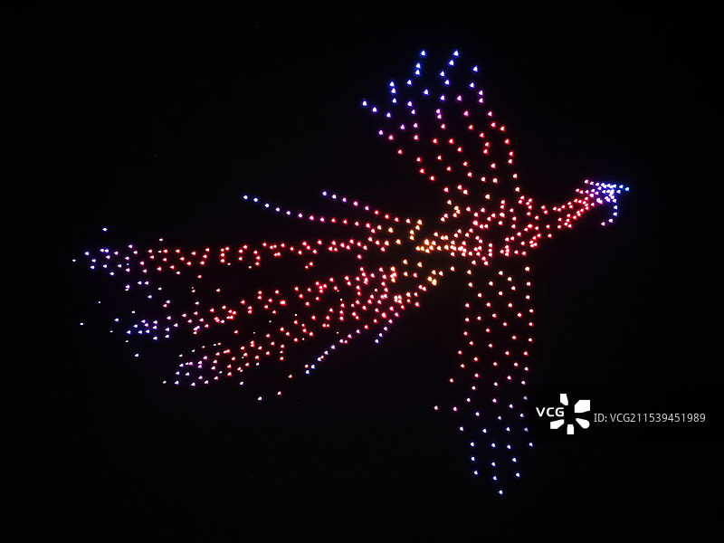 春节永定土楼客家民俗文化村振成楼前无人机表演图片素材