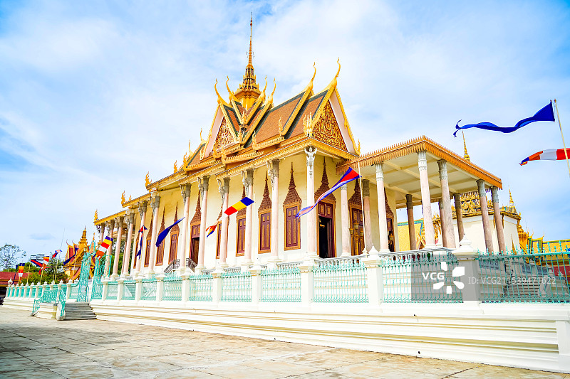 柬埔寨金边大皇宫中的玉佛寺图片素材
