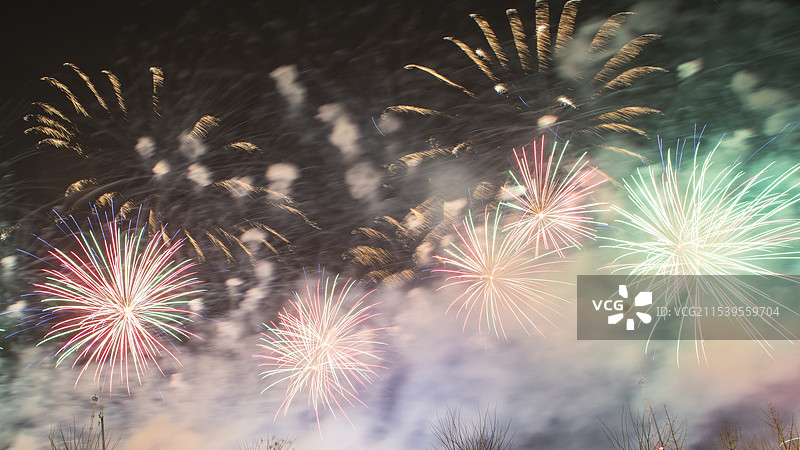 空中烟花烟火素材背景图片素材