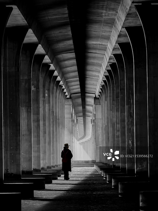 光影隧道图片素材