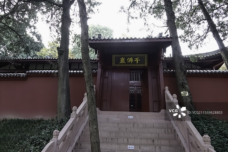 绵阳梓潼卧龙山千佛岩风景图片素材