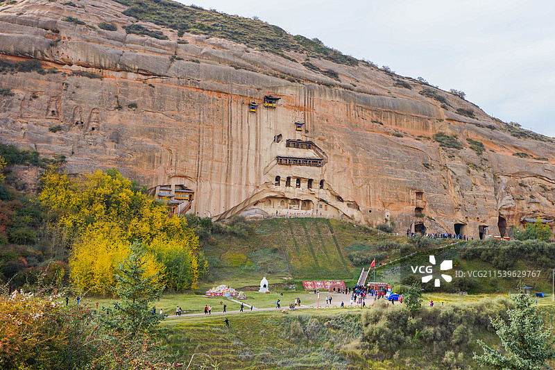 张掖，马蹄寺，三十三天石窟图片素材