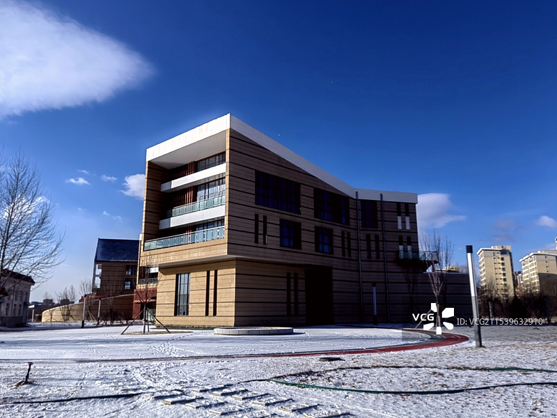 雪中的建筑风景——拍摄于呼和浩特赛罕区图片素材