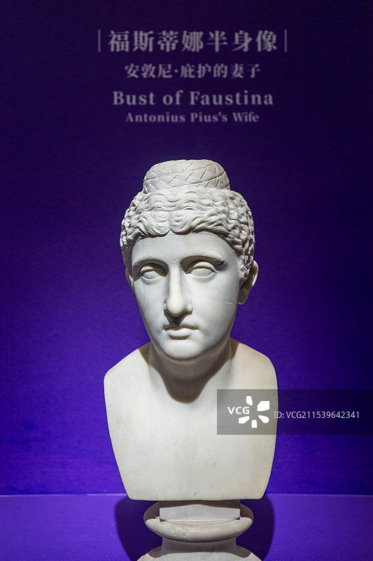 山西博物院古希腊古罗马雕塑艺术展福斯蒂娜半身像图片素材