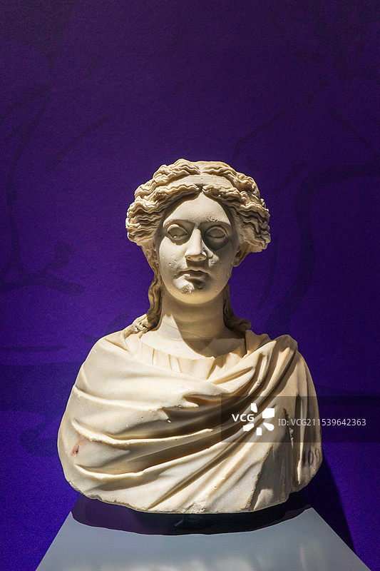 山西博物院古希腊古罗马雕塑艺术展女性半身像图片素材