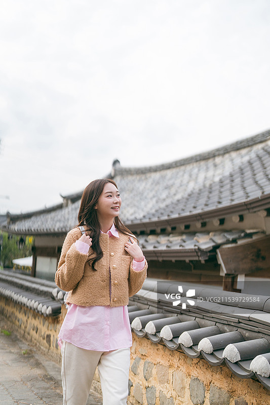 庆州，火车站，非都市地区，旅行，女性，独自旅行，旅游，小巷图片素材