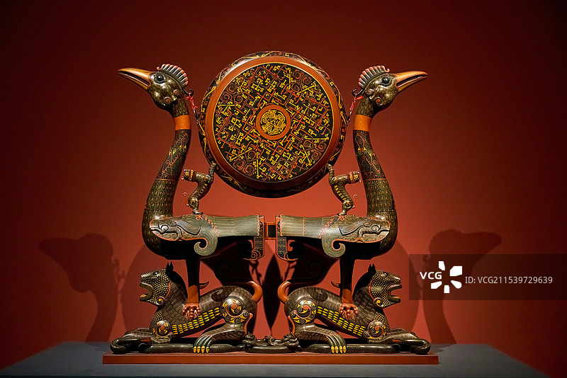 虎座鸟架鼓图片素材