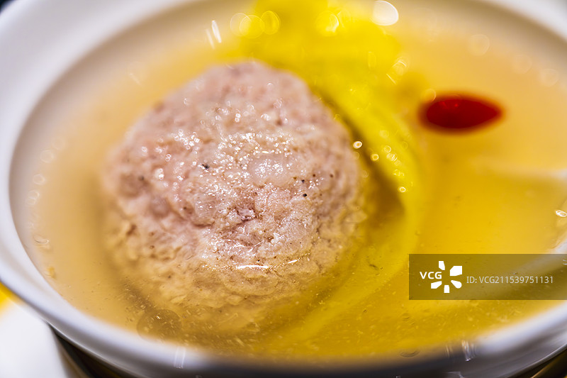 淮扬菜，扬州狮子头图片素材