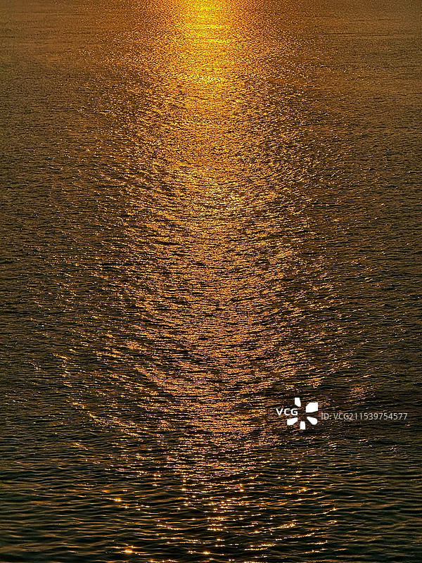 夕阳江面图片素材