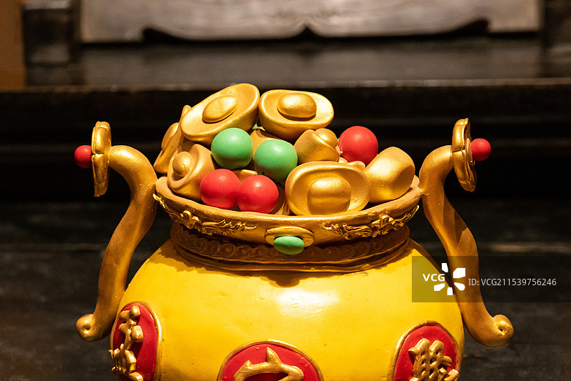 金元宝聚宝盆图片素材