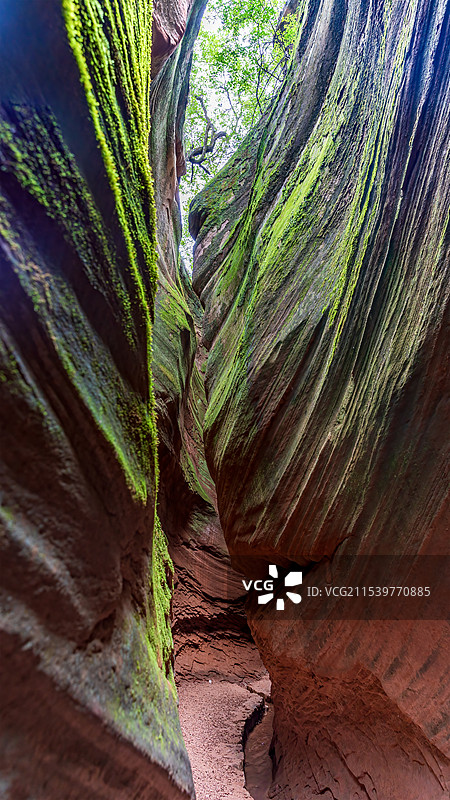 一线天-陕西延安甘泉大峡谷图片素材
