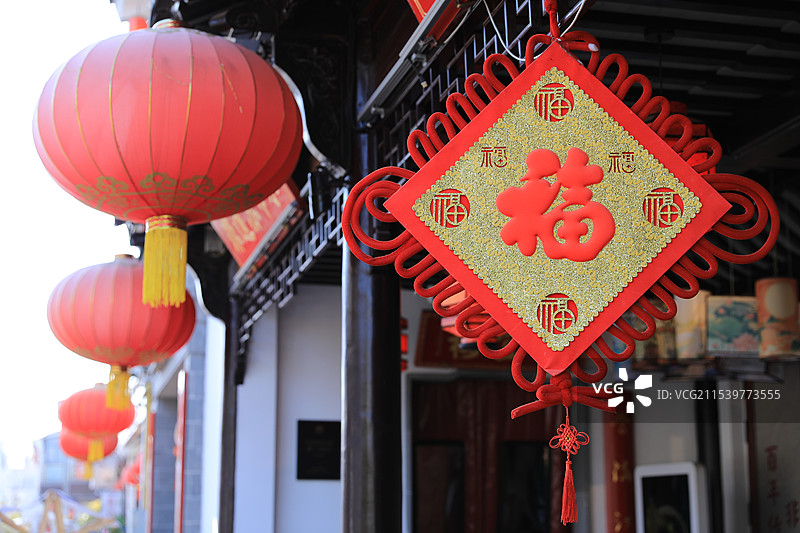 新年春节大红灯笼福字图片素材