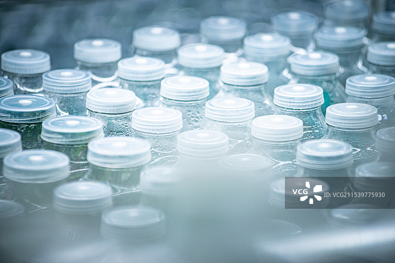 保温箱里的实验样品图片素材