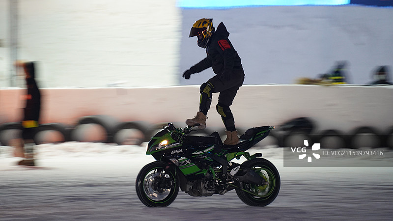 极限飞车杂技图片素材