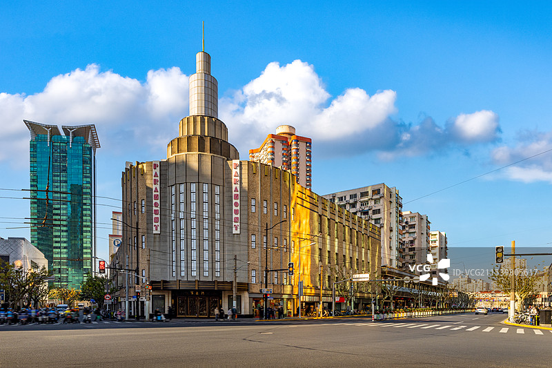 上海历史建筑 百乐门娱乐总汇图片素材