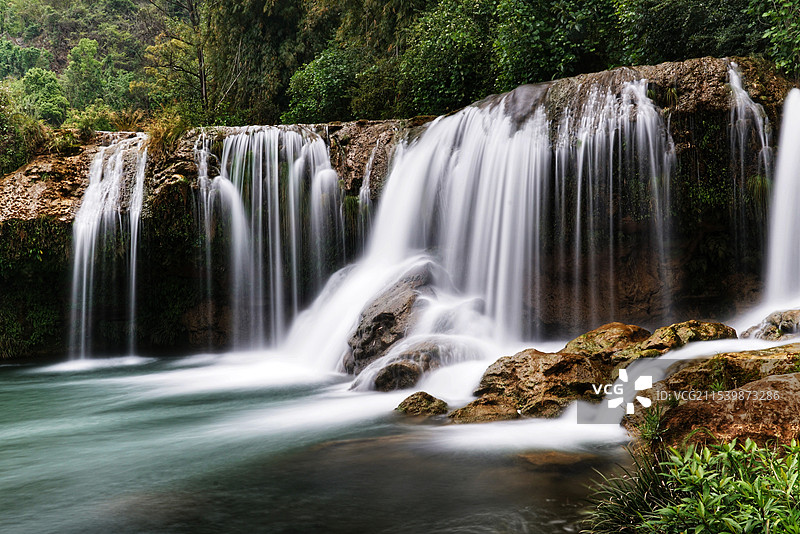 九龙瀑布图片素材