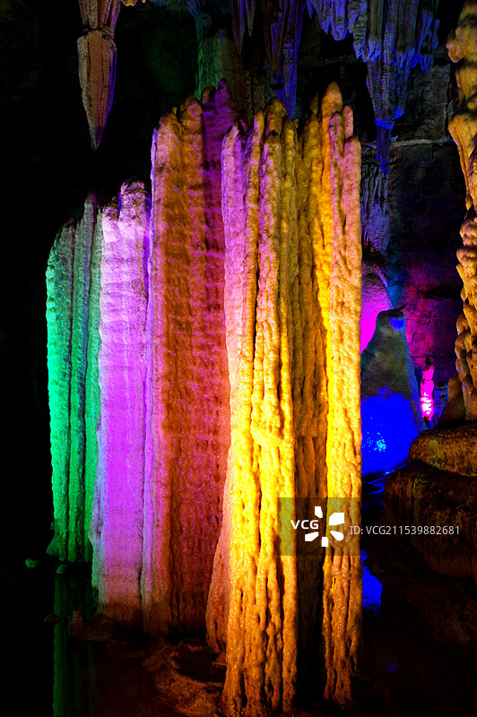 山东泰安地下龙宫图片素材