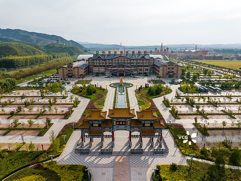 辽宁朝阳喀左浴龙谷温泉度假区航拍图片素材