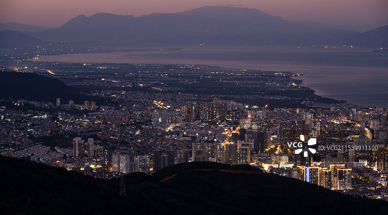 大理下关大理古城夜景图片素材