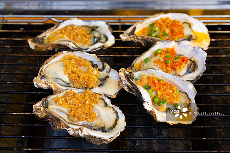 炭烤生蚝、炭烧生蚝图片素材