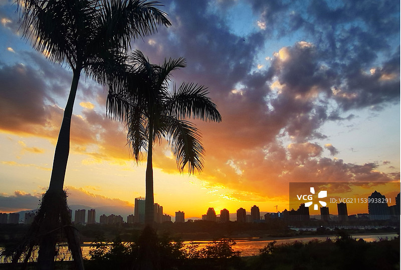 《湄公河晚霞》西双版纳图片素材