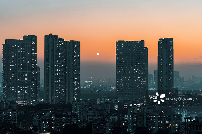 华灯初上（广州的冬天）图片素材