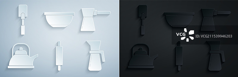 带手柄的咖啡土耳其壶和擀面杖图片素材