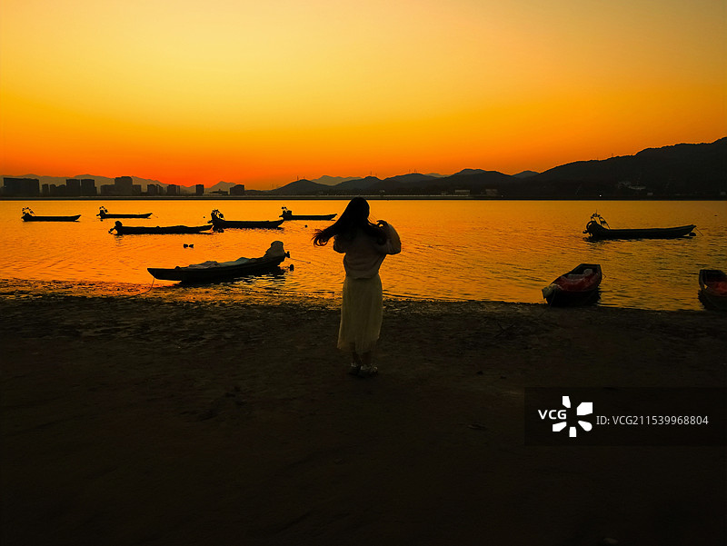 晚风轻拂图片素材