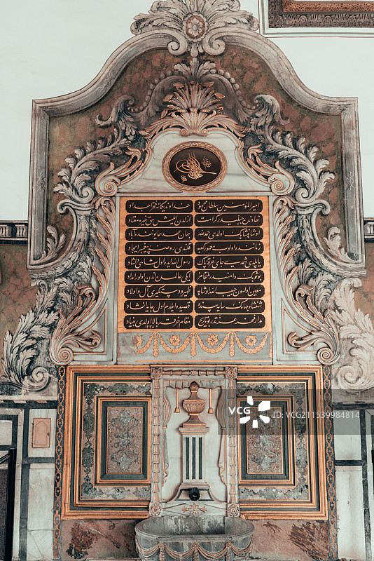 伊斯坦布尔老皇宫古建筑内部图案纹理图片素材