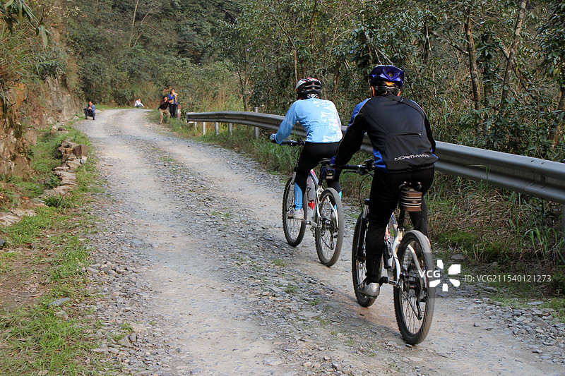 广西南宁市武鸣区大明山骑行图片素材