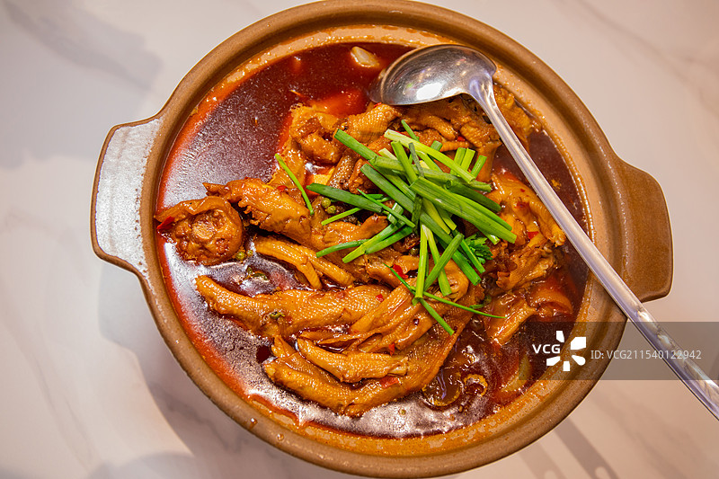 土钵子鸭掌火锅图片素材