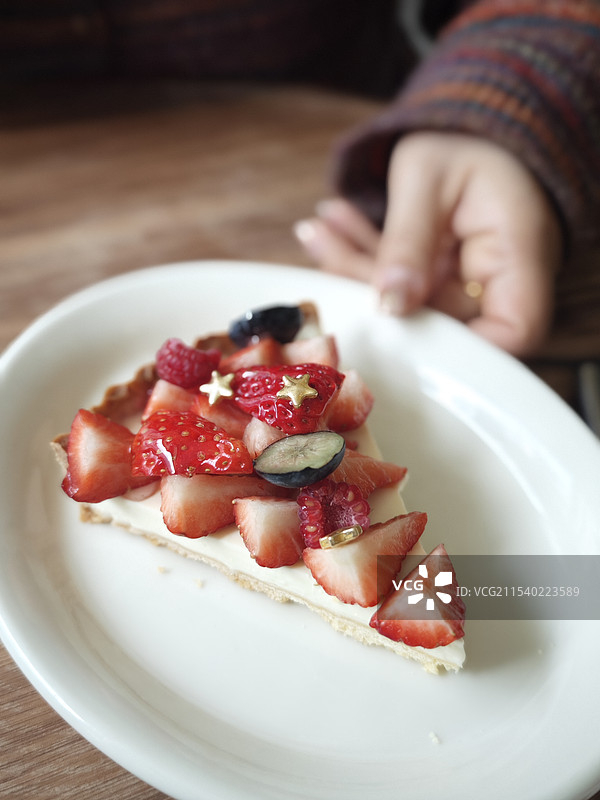 冬日美食草莓挞图片素材