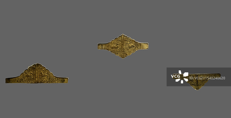 辽宁省博物馆“辽金历史文化主题文物展”：鎏金银箭箙饰（辽，辽宁彰武朝阳沟二号辽墓出土）图片素材