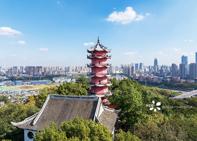 航拍无锡锡惠公园龙光塔图片素材