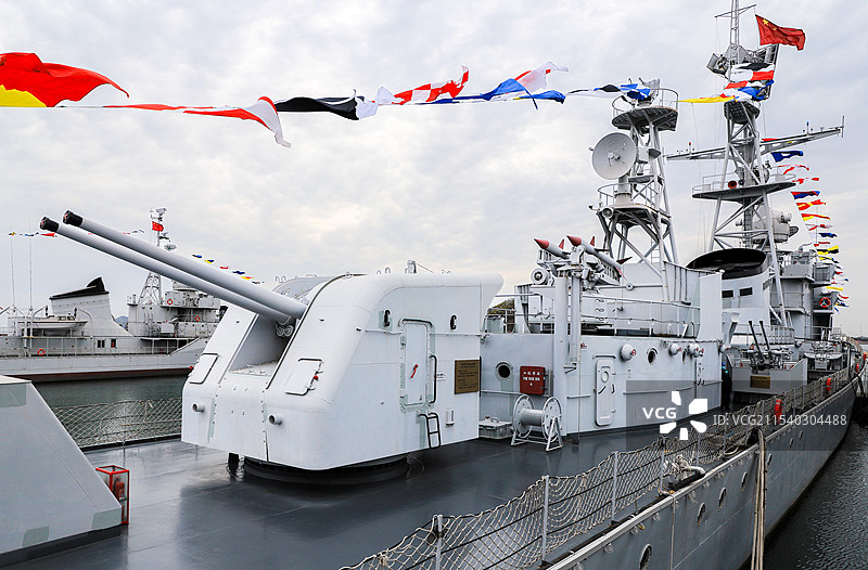 青岛海军博物馆退役舰船图片素材