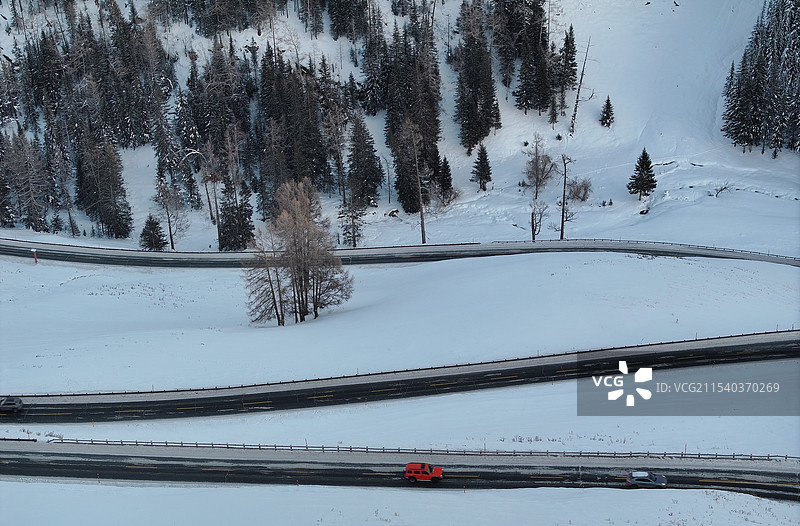 冬日浪漫新疆图片素材