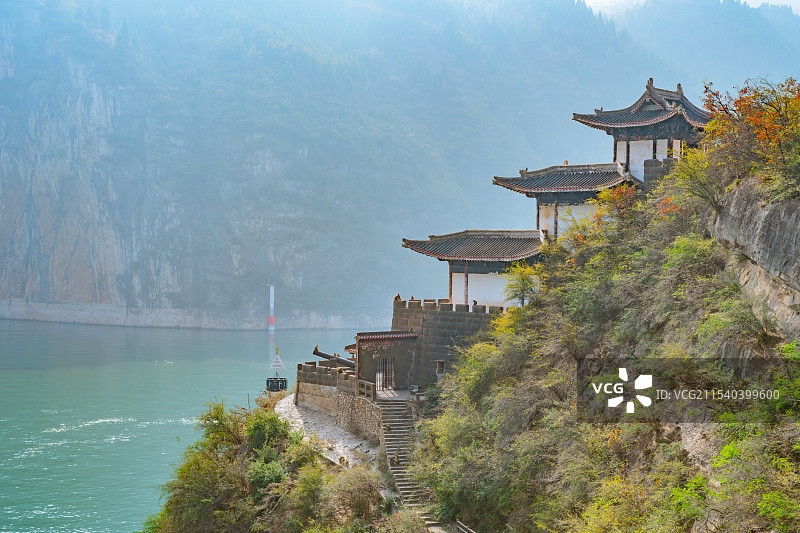 重庆奉节长江三峡之巅 赤甲楼图片素材