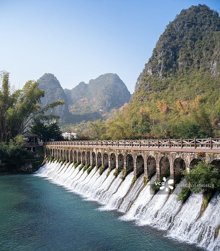 广西南宁隆安县布泉乡拱桥图片素材