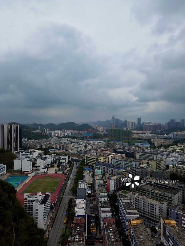 航拍深圳宝安耶稣君王堂旁京港澳高速图片素材